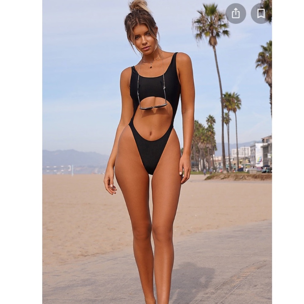 9.0 Swim San Andres Cut Out One Piece Swimsuit Black